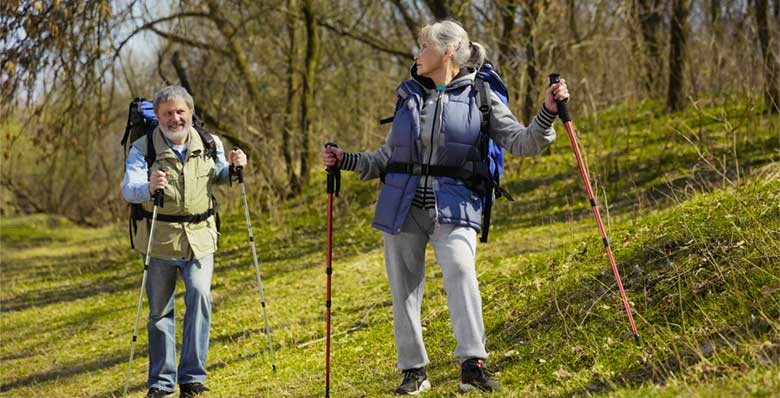 Seniors en randonnée