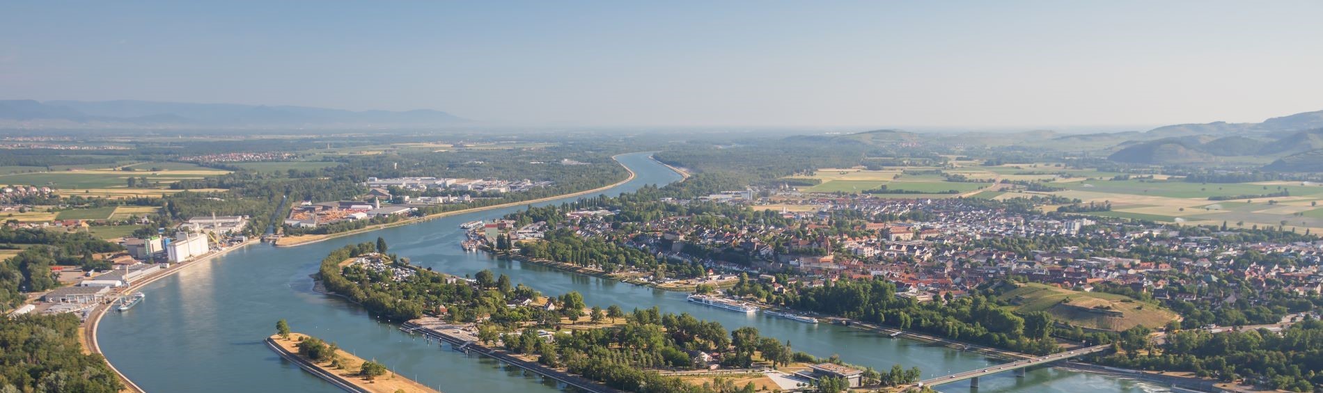 Vue du ciel de la centrale Vogelgrun